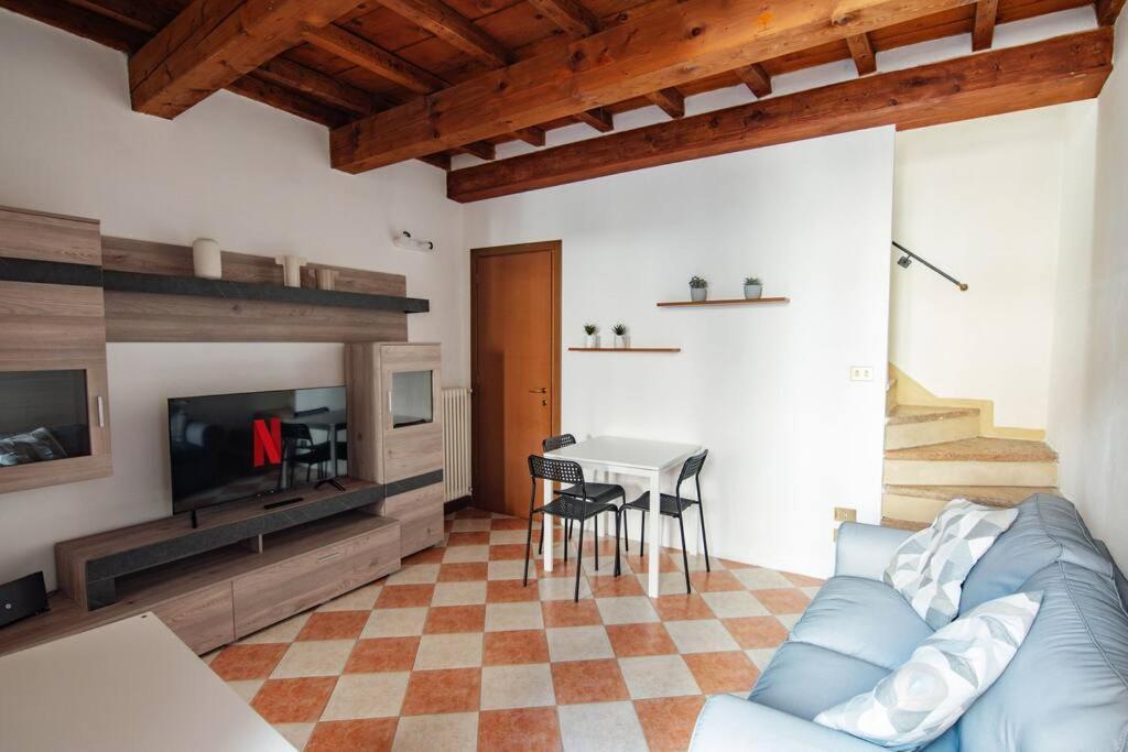 Casa Benzoni Apartment Мантова Екстериор снимка