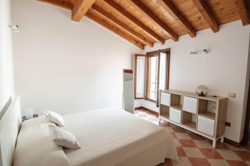 Casa Benzoni Apartment Мантова Екстериор снимка